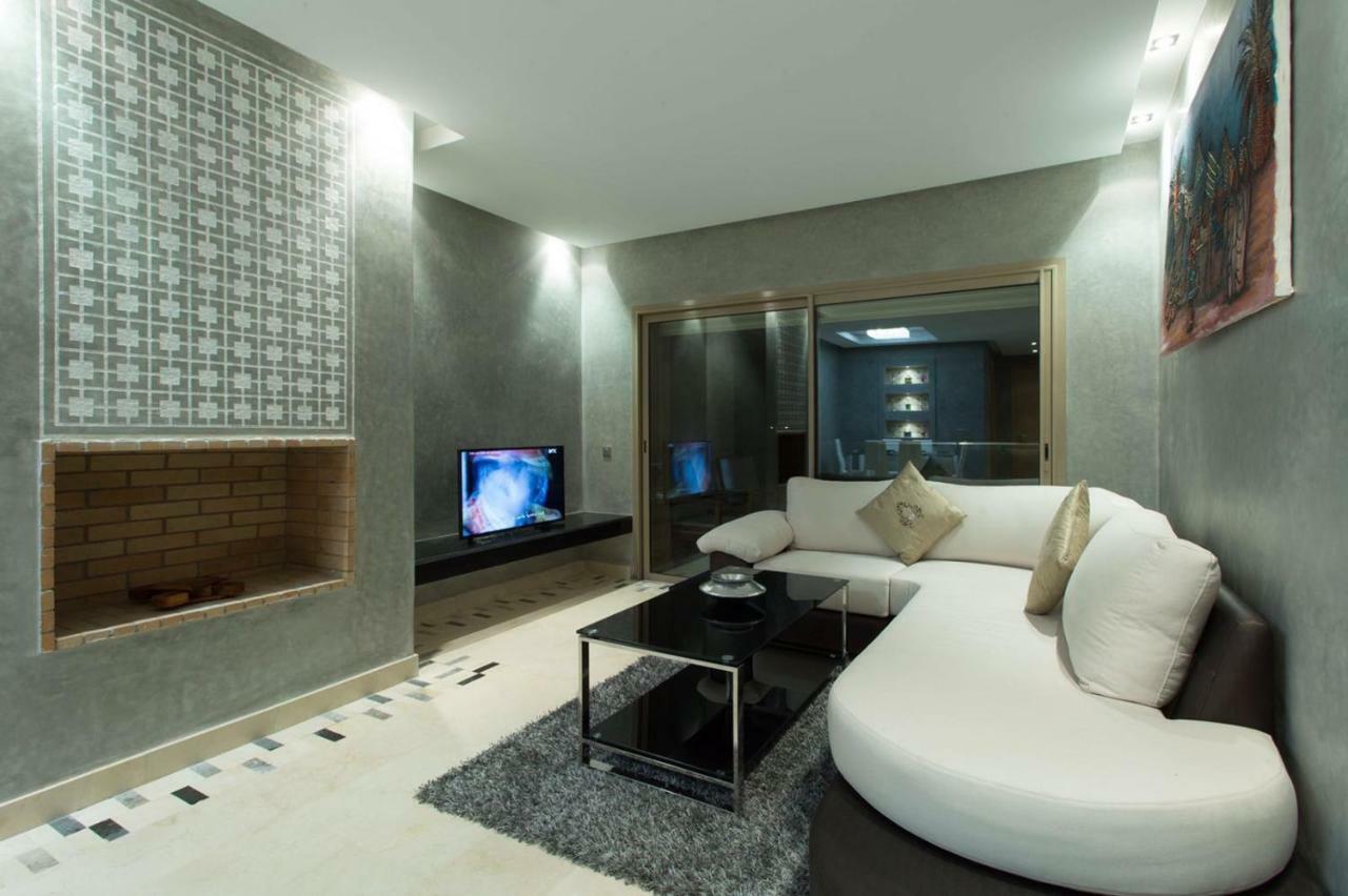 Apartamento Prestigia 16 *
